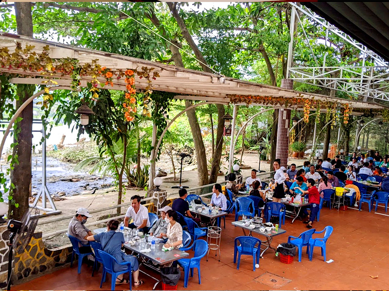 nhà hàng phong cua bình thạnh