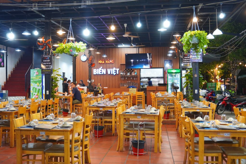 nhà hàng hải sản biển việt